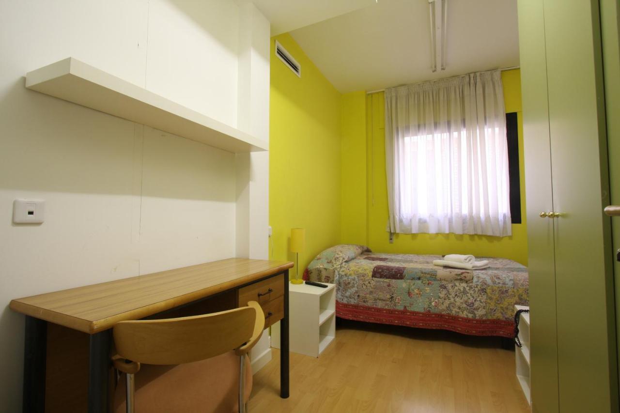 Residencia Universitaria Tagaste Barcelona Exterior photo