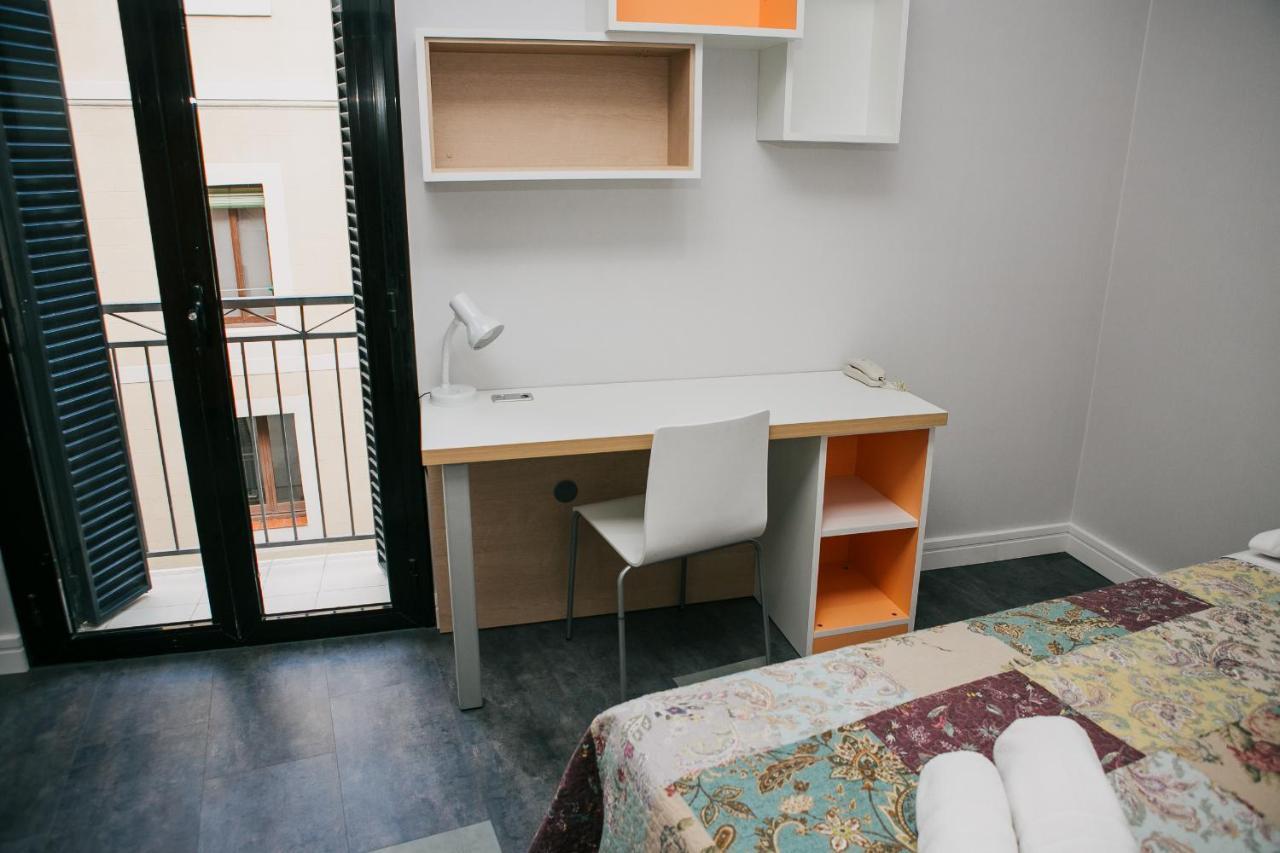 Residencia Universitaria Tagaste Barcelona Exterior photo