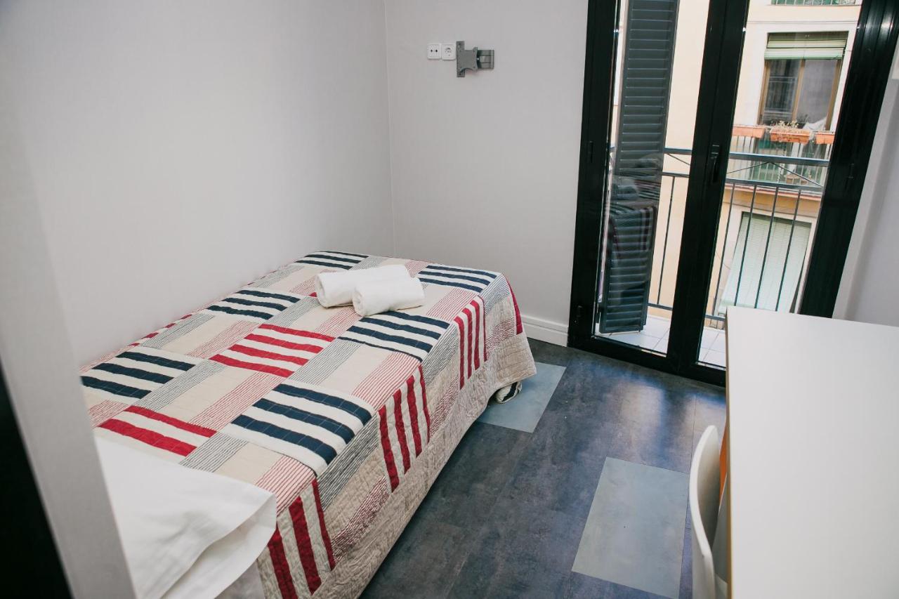 Residencia Universitaria Tagaste Barcelona Exterior photo